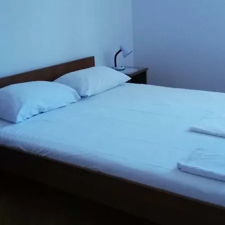 Marina Apartment End Rooms Vela Luka Exterior photo